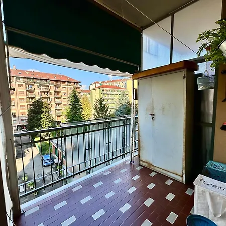 Casa Moderna A Lägenhet *
